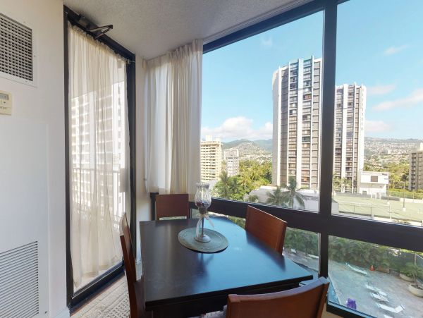 Honolulu Diamond Head Kahala Condo 970319