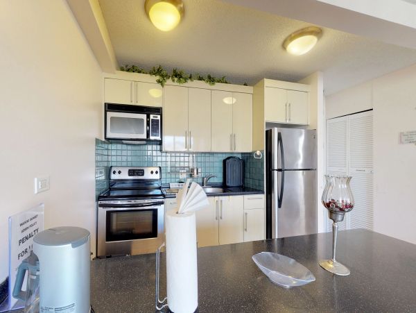 Honolulu Diamond Head Kahala Condo 970319