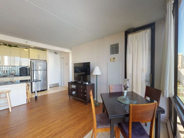 Honolulu Diamond Head Kahala Condo 970319