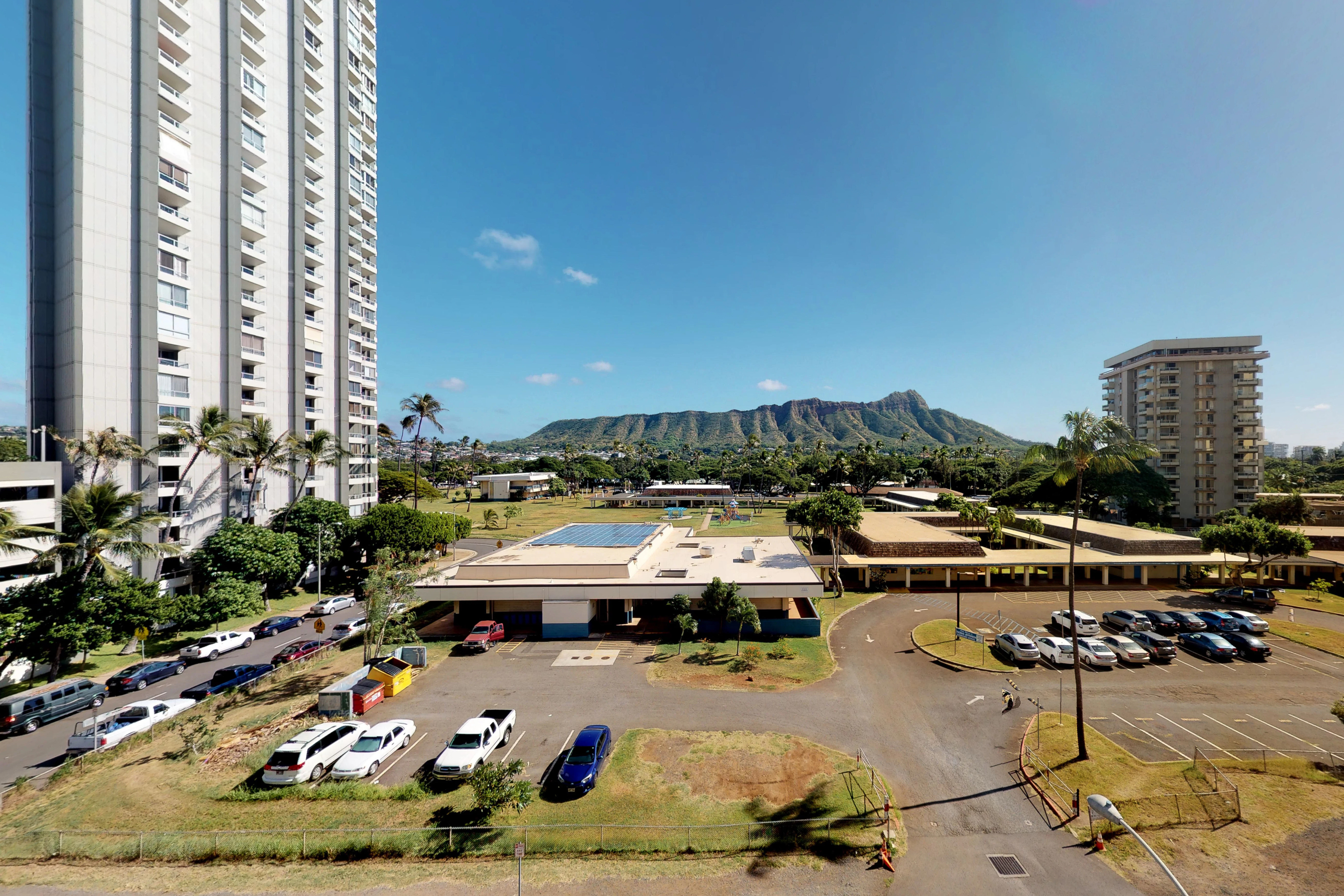 Honolulu Diamond Head Kahala Condo 970319