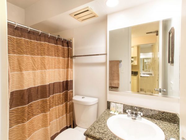 Honolulu Diamond Head Kahala Condo 970320