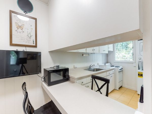 Honolulu Diamond Head Kahala Condo 970321