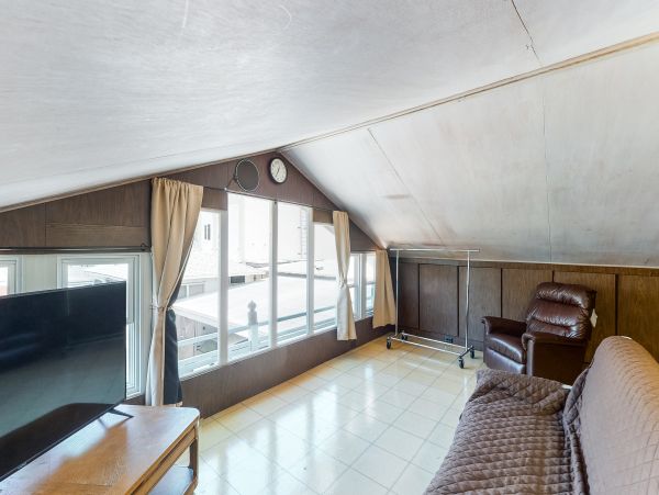 Honolulu Diamond Head Kahala Condo 970321