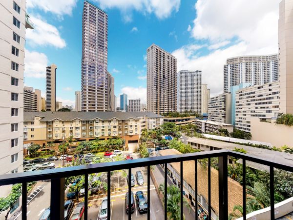 Honolulu Diamond Head Kahala Condo 970324