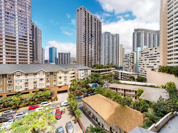 Honolulu Diamond Head Kahala Condo 970324