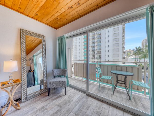 Honolulu Diamond Head Kahala Condo 970326