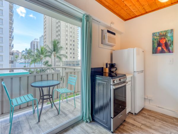 Honolulu Diamond Head Kahala Condo 970326