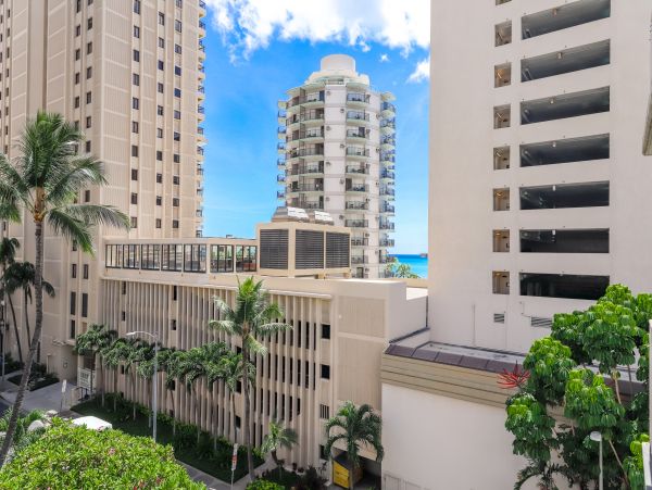 Honolulu Diamond Head Kahala Condo 970326