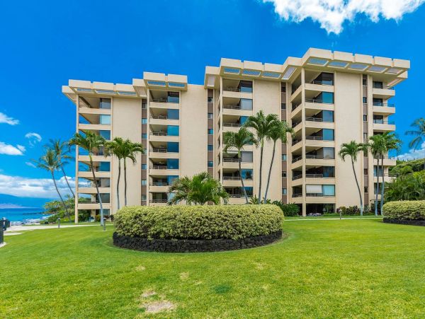 Wailea Two-Bedroom Beachfront Rental Condo