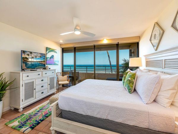 Wailea Two-Bedroom Beachfront Rental Condo