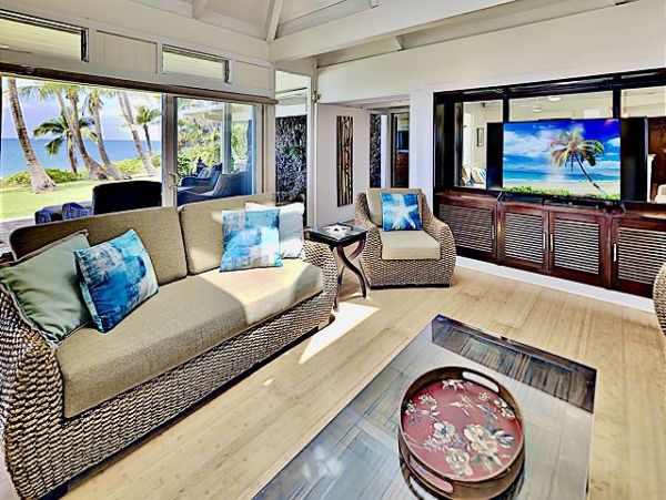 Amazing Beachfront home away from home