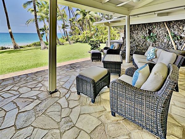 Amazing Beachfront home away from home