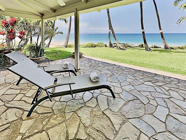 Amazing Beachfront home away from home