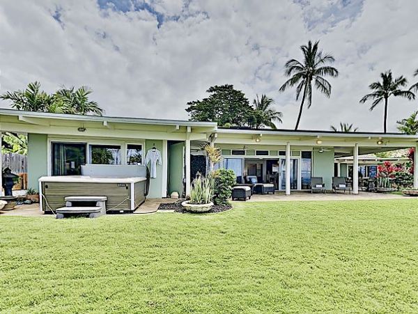 Amazing Beachfront home away from home