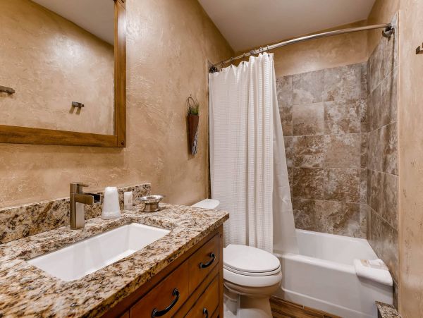 Vail Lionshead Condo 970555