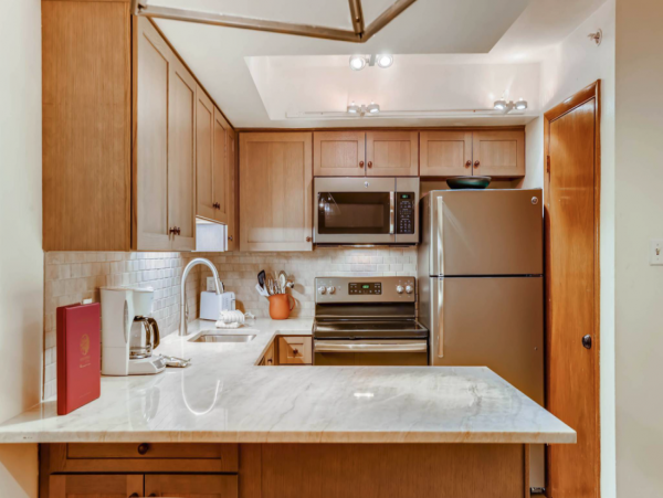 Spacious First Floor Condo in the Heart of Lionshead!