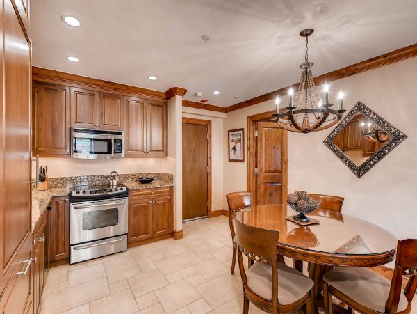 Vail Lionshead Condo 970559