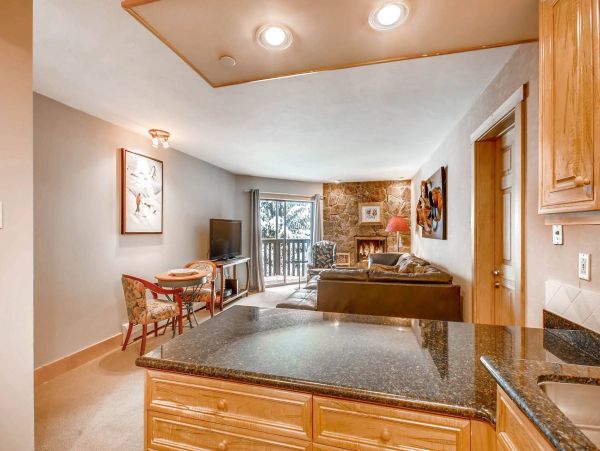 Vail Lionshead Condo 970567