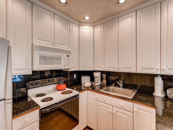 Vail Lionshead Condo 970568