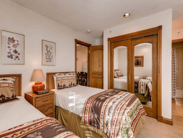 Vail Lionshead Condo 970568