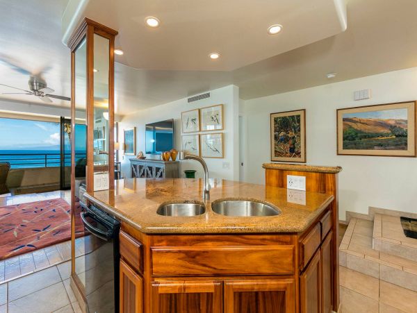 Oceanview Wailea Vacation Condo On Beach