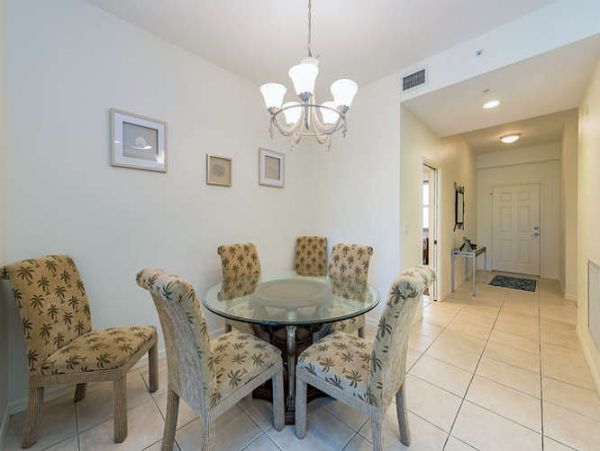 Naples Condo 970695