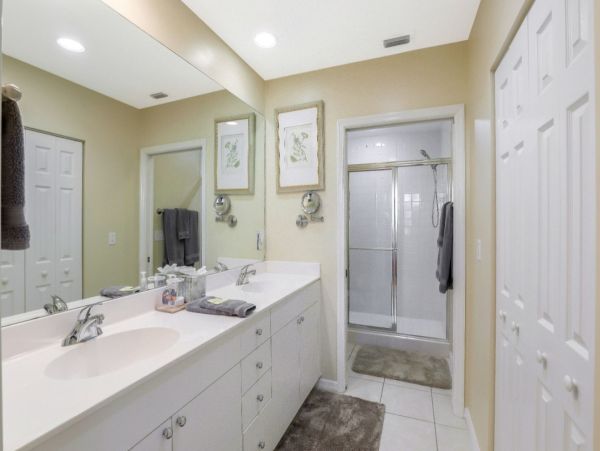 Spectacular Interior Three Bedroom Walk to Beach NEW Arrival.