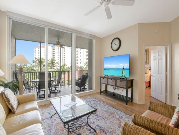 Spectacular Interior Three Bedroom Walk to Beach NEW Arrival.