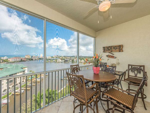 Naples Condo 970698