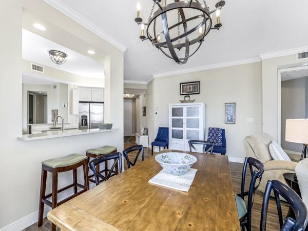 Luxury Naples Vacation Rental with Gulf Views and Amenities