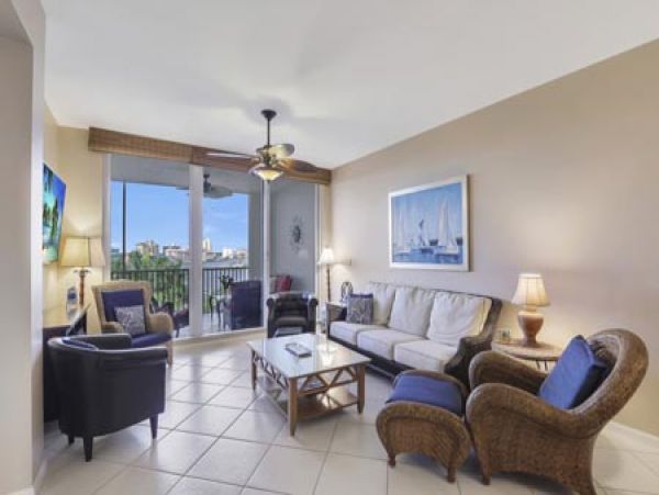 Naples Condo 970707