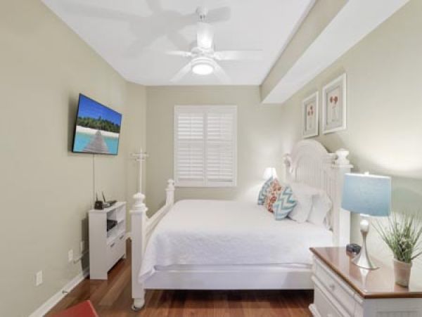 Naples Condo 970707