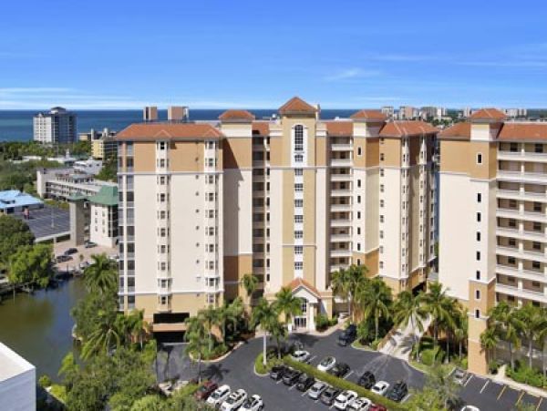Naples Condo 970707