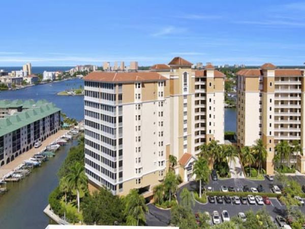 Naples Condo 970707