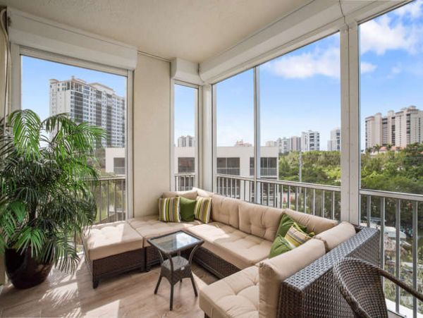 Naples Condo 970711