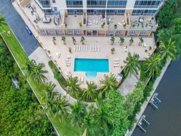 Naples Condo 970711