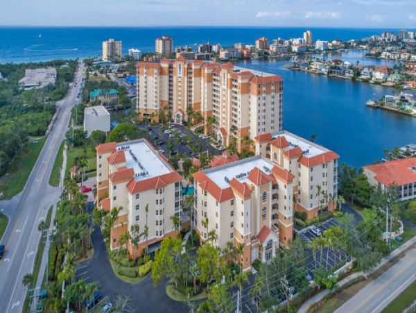 Naples Condo 970711