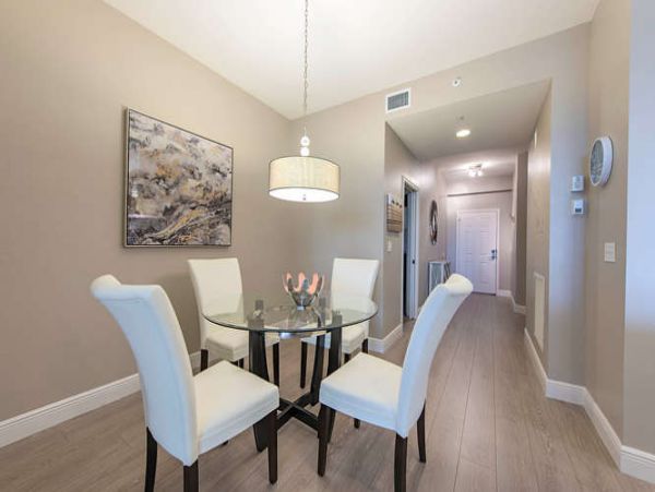 Three Bedroom Modern Condo Steps from the Beach and Restaurants