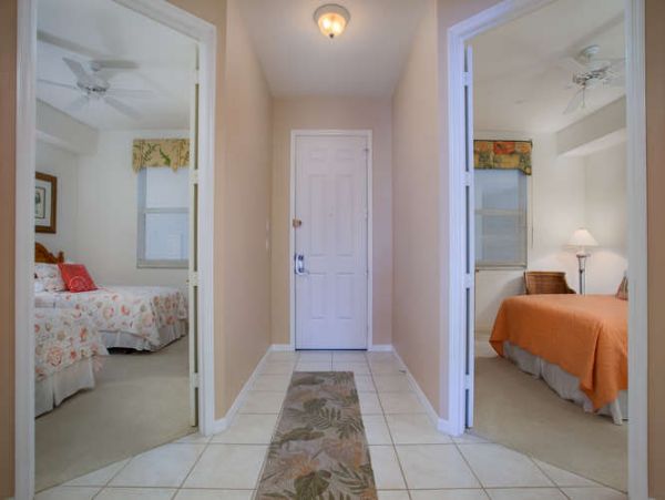 Naples Condo 970716