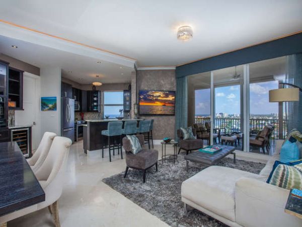 Naples Condo 970718