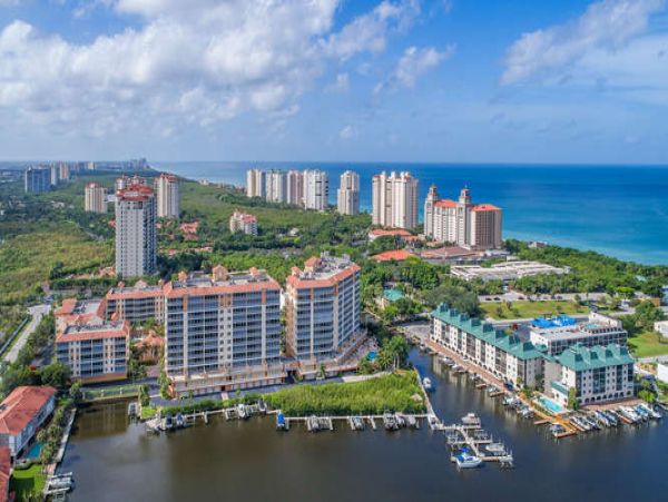 Naples Condo 970718