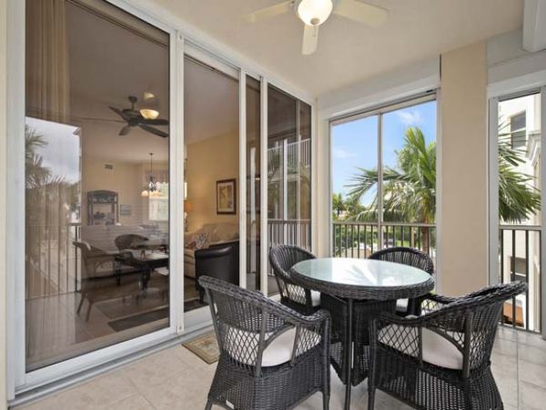 Naples Condo 970719
