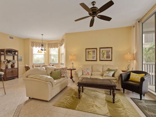 Naples Condo 970719