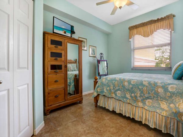 Naples Condo 970719
