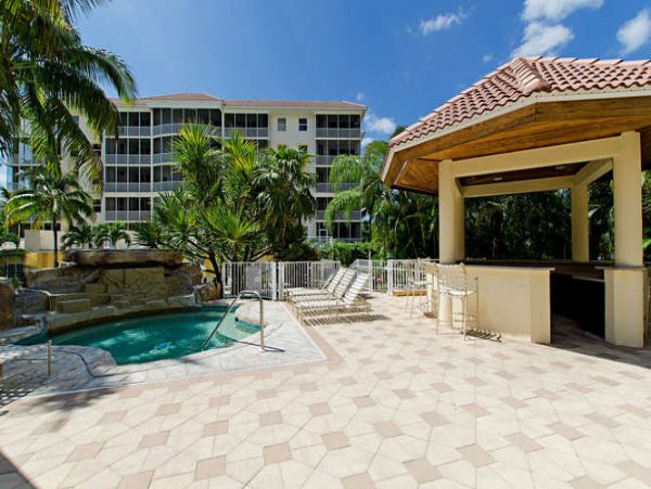 Naples Condo 970719
