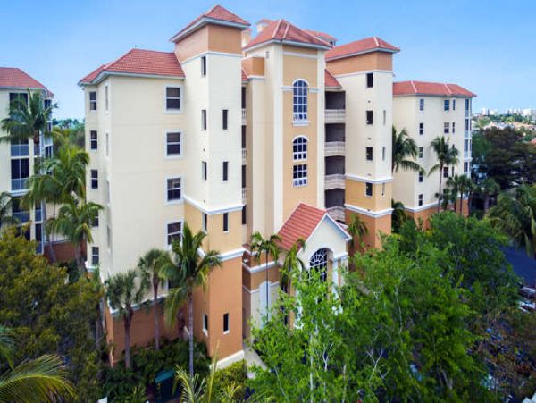 Naples Condo 970719