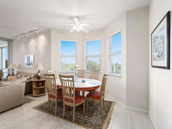 Naples Condo 970721