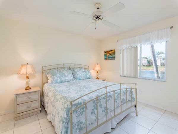 Naples Condo 970727