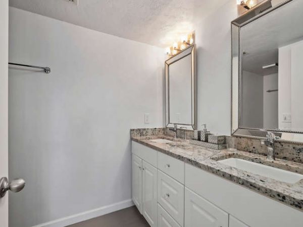 Naples Condo 970739