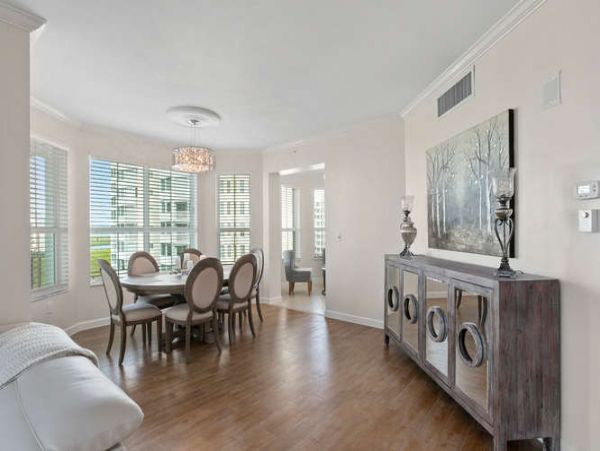 Naples Condo 970748